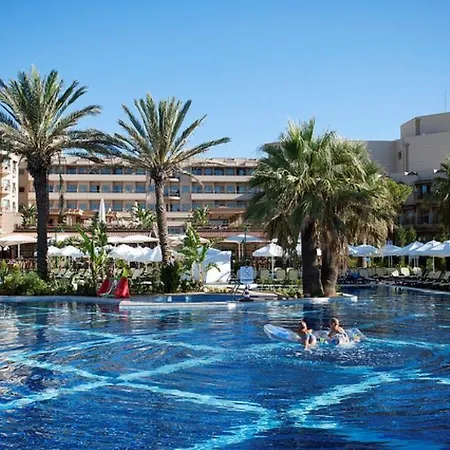 Resort Crystal Tat Golf &